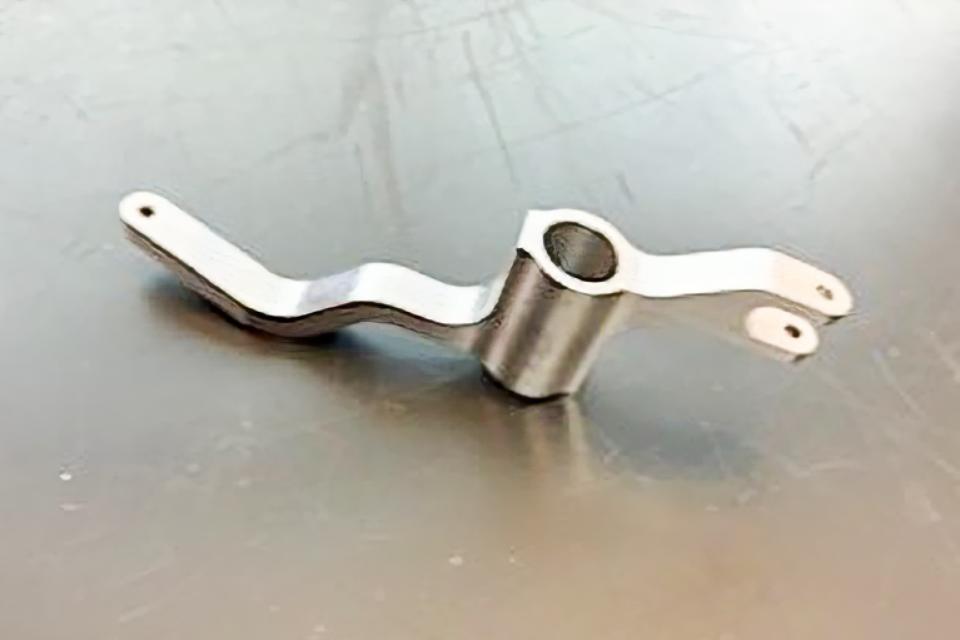 量産された小物部品の写真